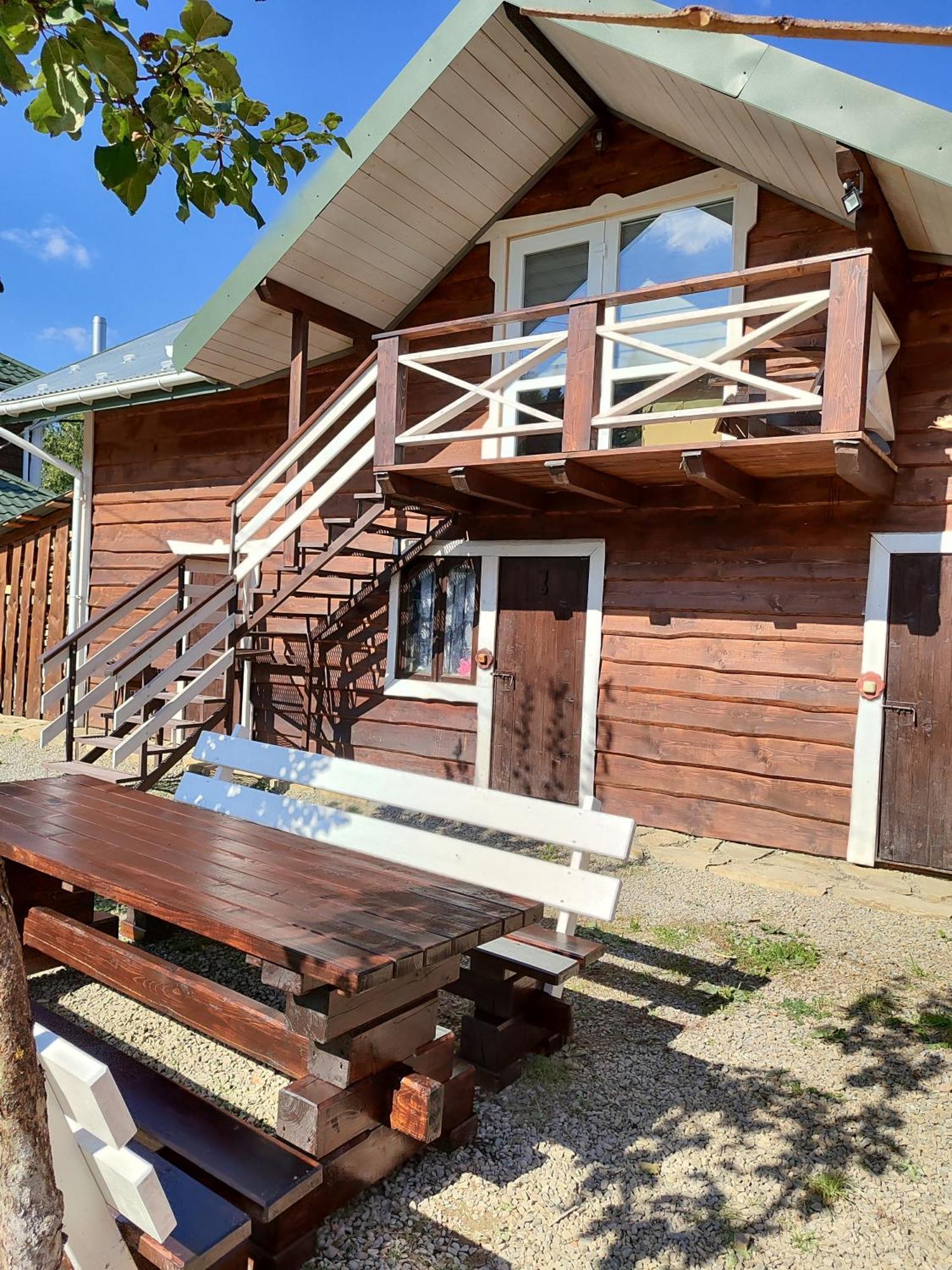Кольорові Подорожі 2 Apartment Slavske Luaran gambar
