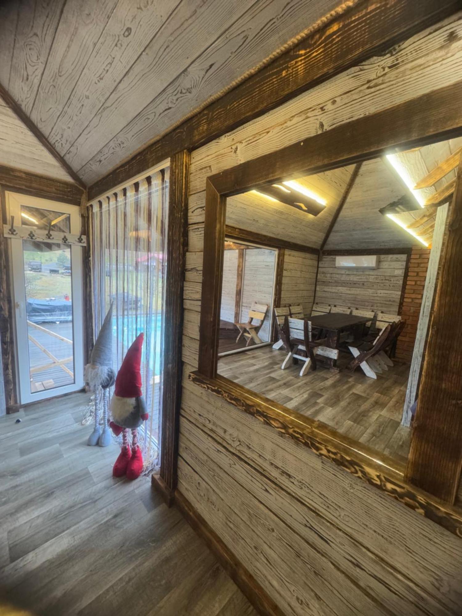 Кольорові Подорожі 2 Apartment Slavske Luaran gambar