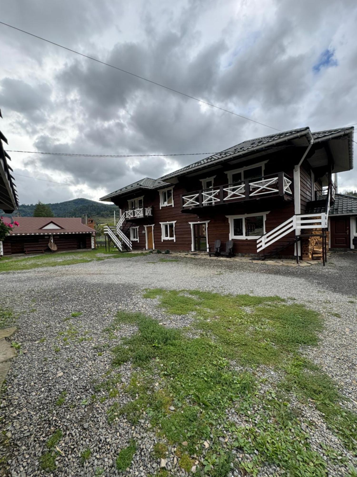 Кольорові Подорожі 2 Apartment Slavske Luaran gambar